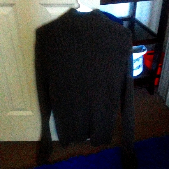 Express Chunky High Neck Ribbed Sweater. Excellent quality. - Picture 3 of 5